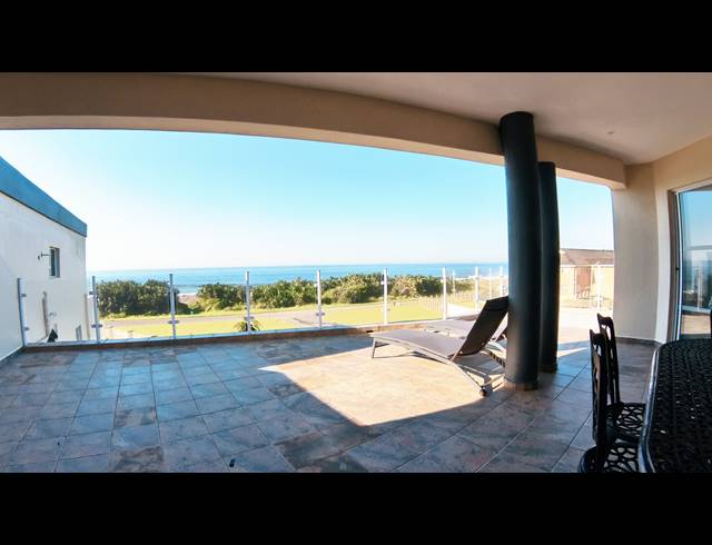 3 BEDROOM APARTMENT FOR SALE IN UVONGO BEACH